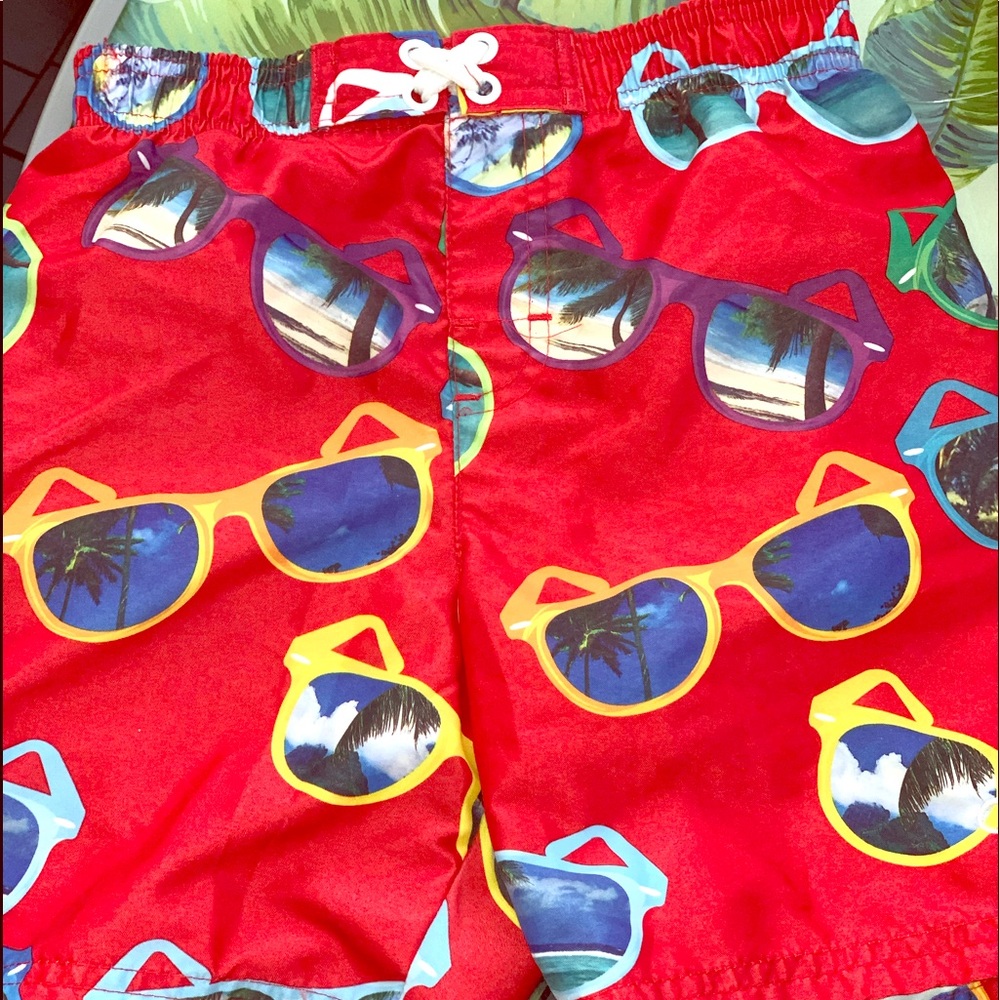 Op Little boys swim trunks